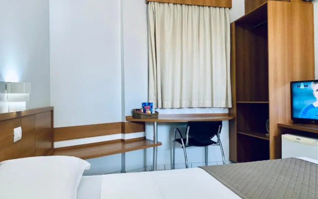 Ipê Plaza Hotel Ltda