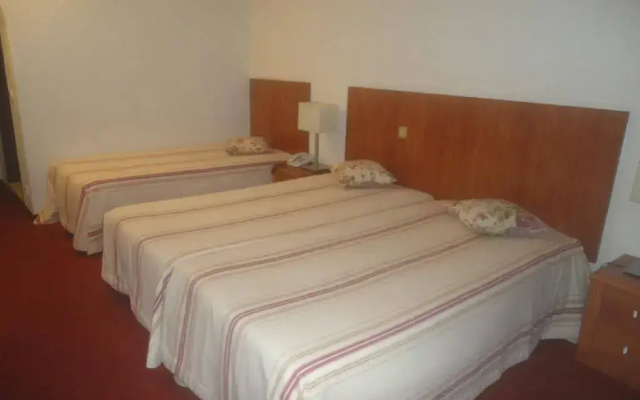 Catolica Hotel