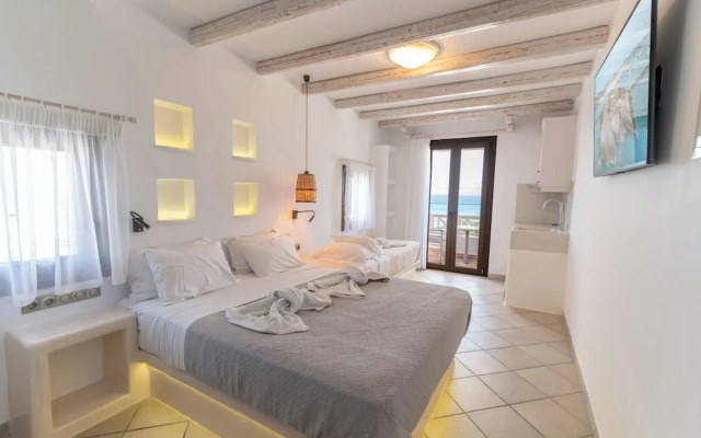 Nikos Apartments & Studios