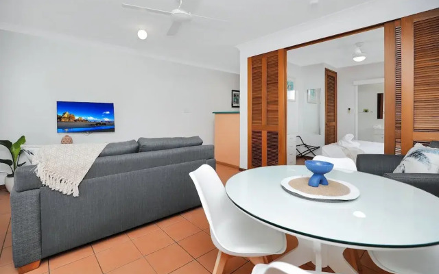 Mediterranean Style Apartment