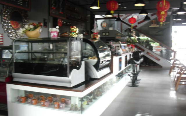 Sturgis Boutique Hotel Cipanas