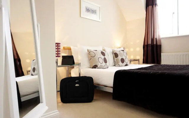 Berkshire Rooms-Bracknell