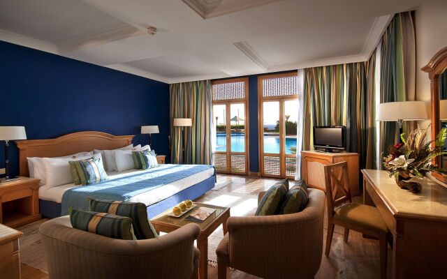 Reef Oasis Beach Resort