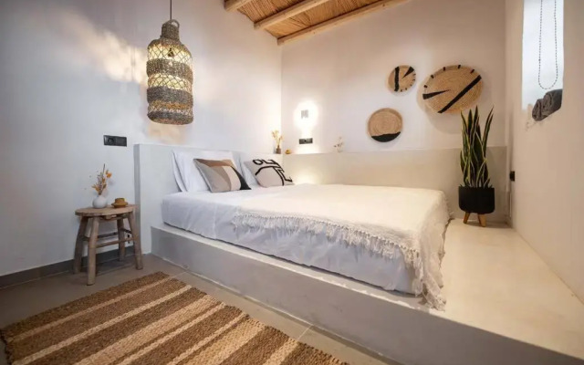 CasaCarma II, private pool, boho design, tradition