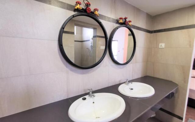 MWV Suite Room (MUAR)