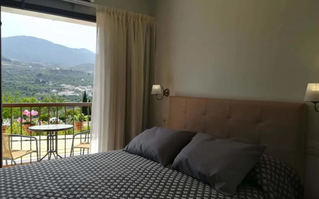 Hostal y Apartamento Rural Los Naranjos