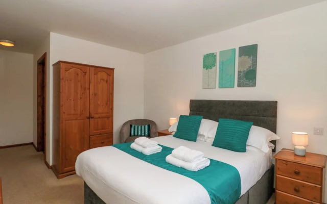 The Willow Lodge