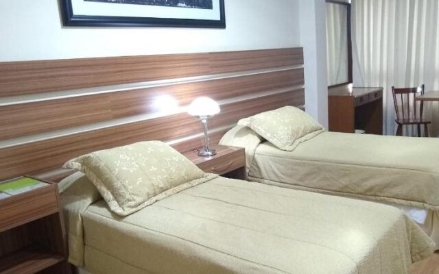 Radio Hotel Resort & Convention
