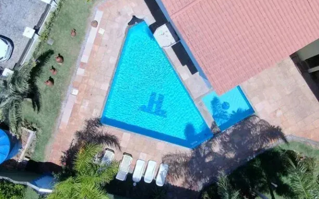 Pousada Três Poderes