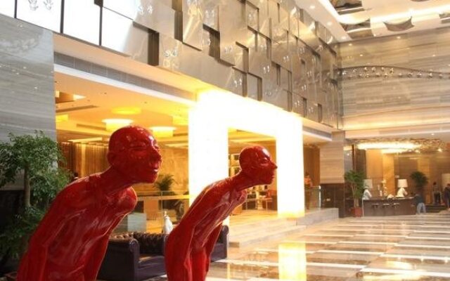 Heaven-sent Plaza Hotel Zhanjiang