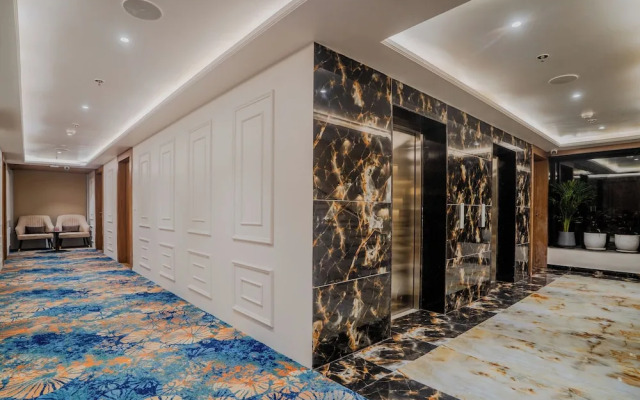 Royal Prime - A City Center Botique Hotal in Jaipur
