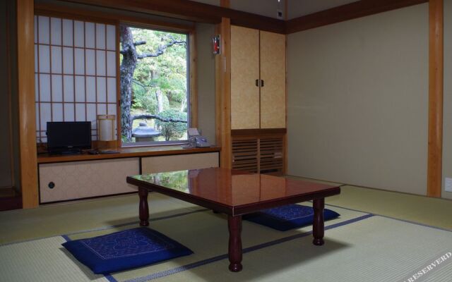 Shuku-bou Saimonin