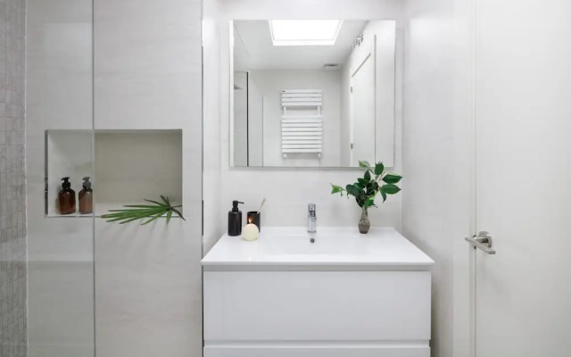 Sire - 2 Bedrooms in Almagro