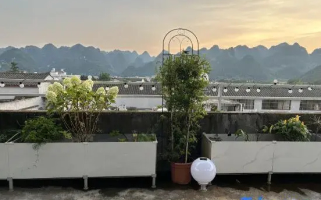 wan fen lin qin fang tuan ke zhan
