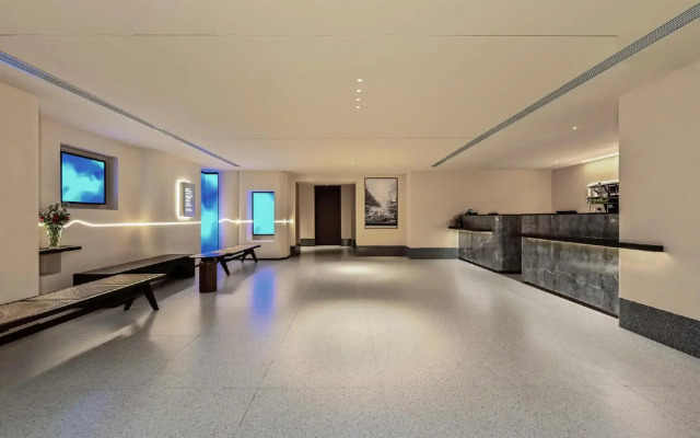 Sanjiang Business Hotel