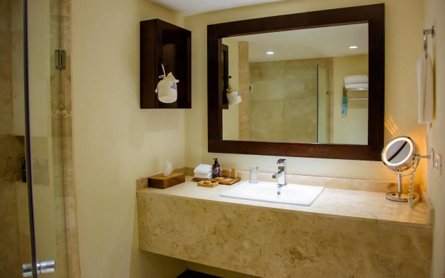 Casa Dorada Los Cabos Resort & Spa