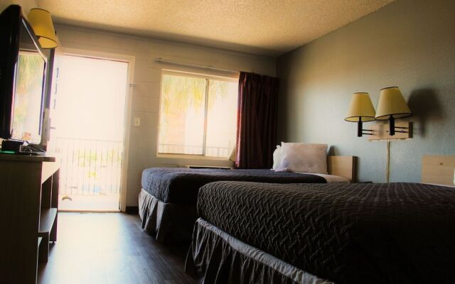 Minsk Hotels - Extended Stay, I-10 Tucson Airport