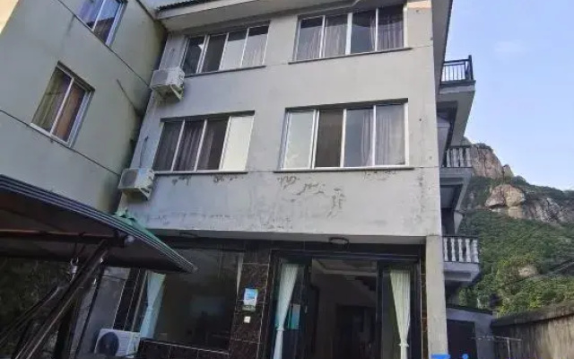 Yueqing Yandang Overbridge Courtyard Homestay