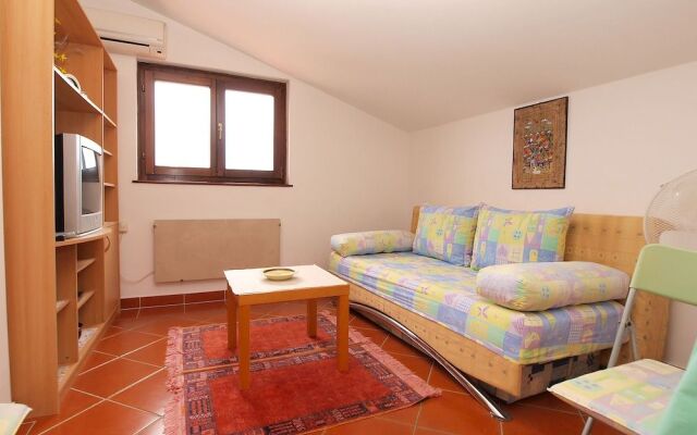 Apartment 297