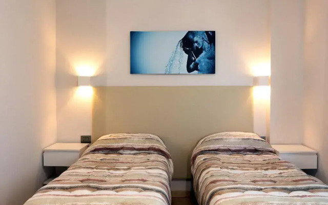 Azzurro Hotel Residence