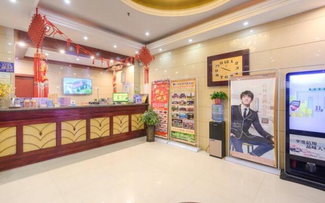 GreenTree Inn Henan Kaifeng Gulou Square Express hotel