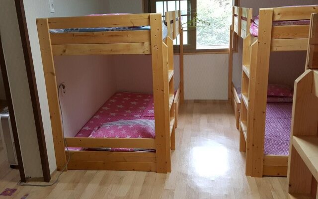 Haebadam Guesthouse - Hostel