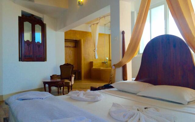 Pirache Art Hotel