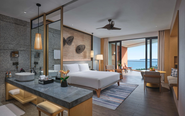 Crowne Plaza Sanya Haitang Bay Resort by IHG – Guest Rooms – Sanya