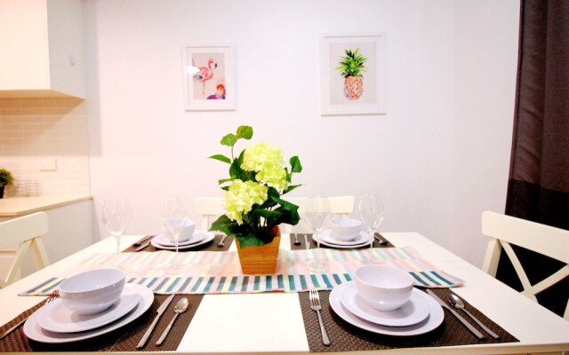 Spacious Apartment Central Location