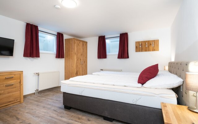 Spacious Holiday Home in Rauris Near Ski Area