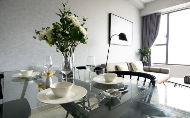 Apartment River View Near City Center