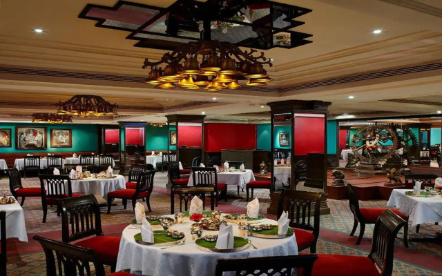 Crowne Plaza Chennai Adyar Park