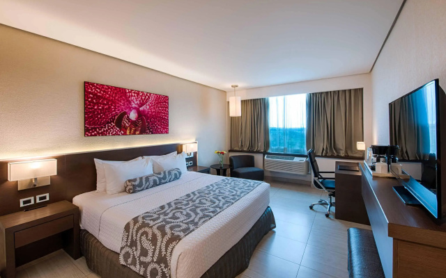 Crowne Plaza Panama Airport by IHG