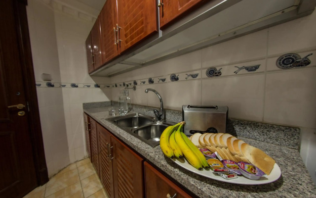 Sara Plaza Apartment Hotel