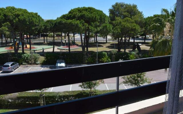 Appartement Port Camargue, 1 pièce, 4 personnes - FR-1-250-157