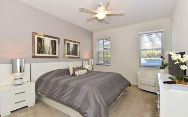 Solterra Six-bedroom