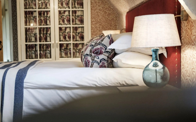 Bay Tree Hotel