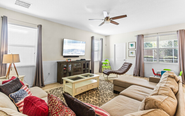 1546MVD00, Davenport , US