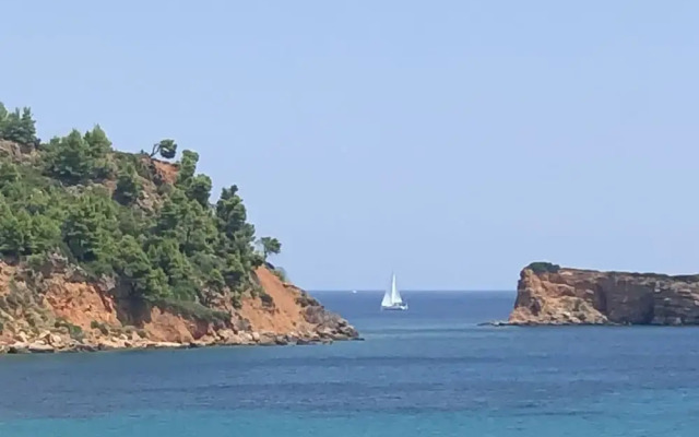 Alonissos 4-bedroom Large Villa With Private Pool