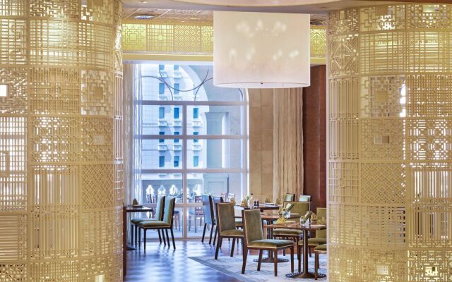 The Castle Hotel, a Luxury Collection Hotel, Dalian