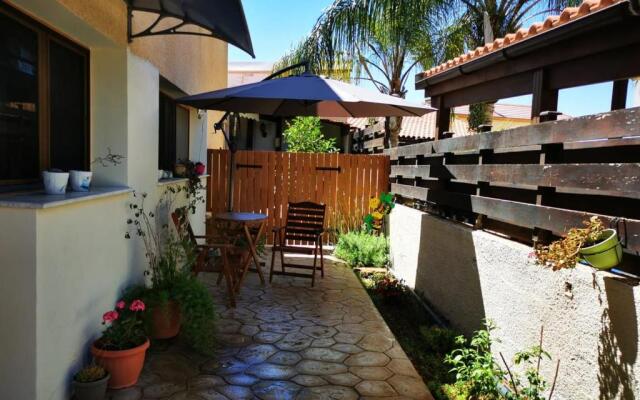 Elegant & Trendy Apt in a Peaceful Area