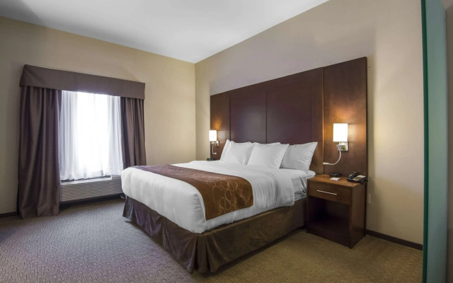 Comfort Suites Saskatoon
