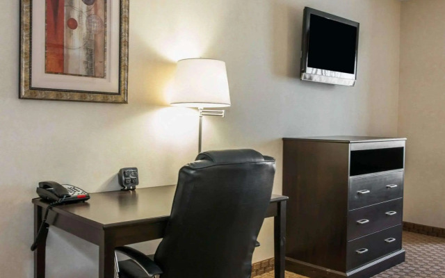 Comfort Suites Southport
