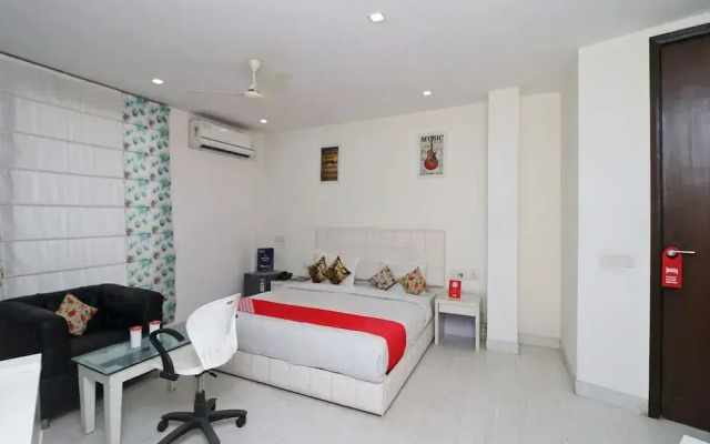 OYO 12346 Siris Inn