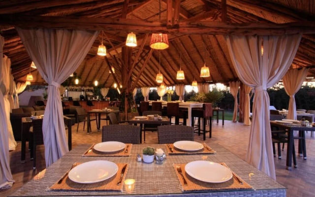 The Farm Lodges & Spa