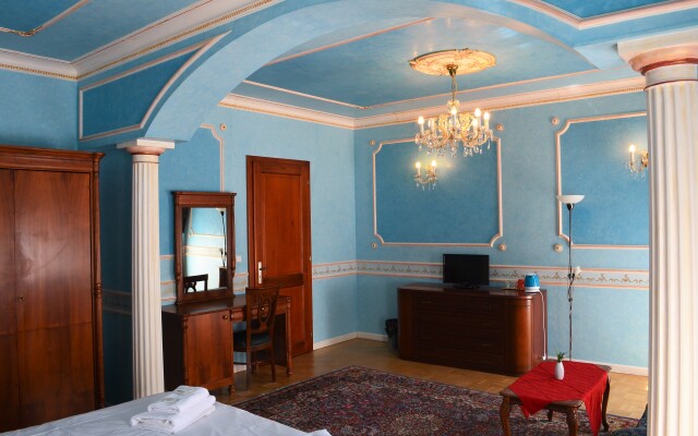 Renesance Krásná Královna