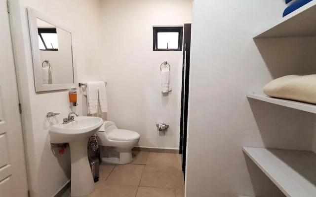 Bambu Residencial with Pool Near Beach