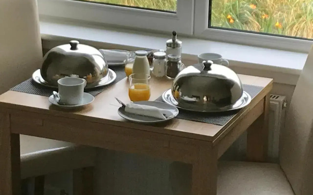 Air Leth Bed & Breakfast
