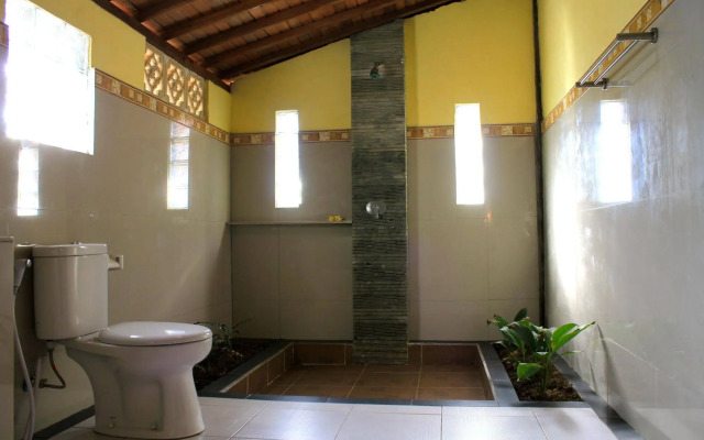 Sari Bamboo Villas