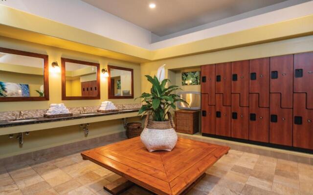 Kona Coast Resort